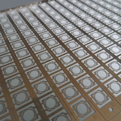 Fotochemisches Rolle-zu-Rolle-Ätzverfahren in höchster Präzision